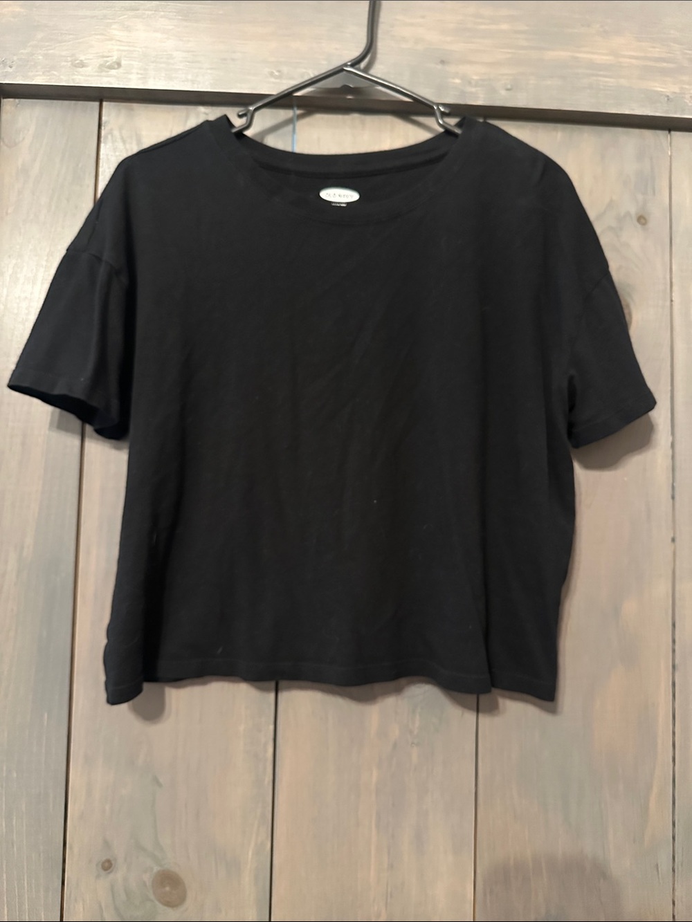 Old Navy Black Short-Sleeve Cropped Tee - Women Tops